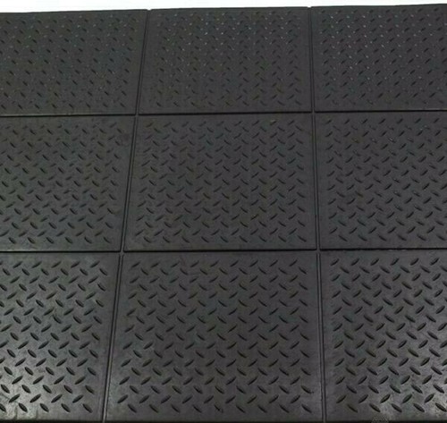 Checker interlocking gym - interlocking,